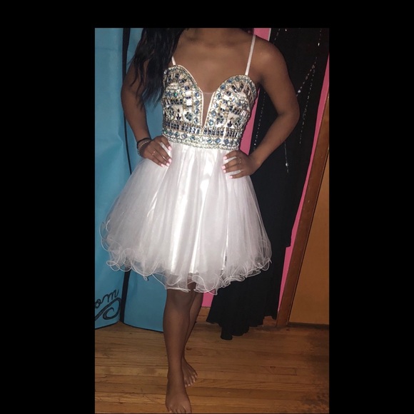 Dresses & Skirts - Homecoming dress